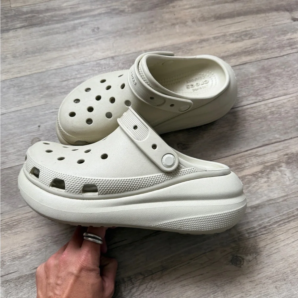 CROCS Platform Clogs in Off-White/Cream